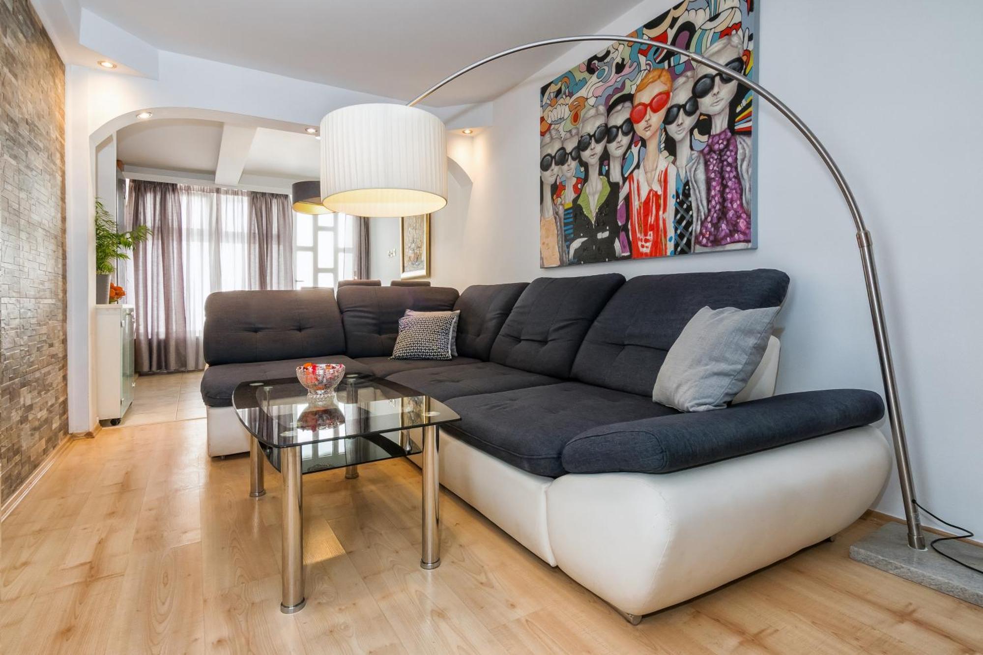 Relaxing 2Bd Apartment, Ground Floor - Walk To Old Town Split Ngoại thất bức ảnh