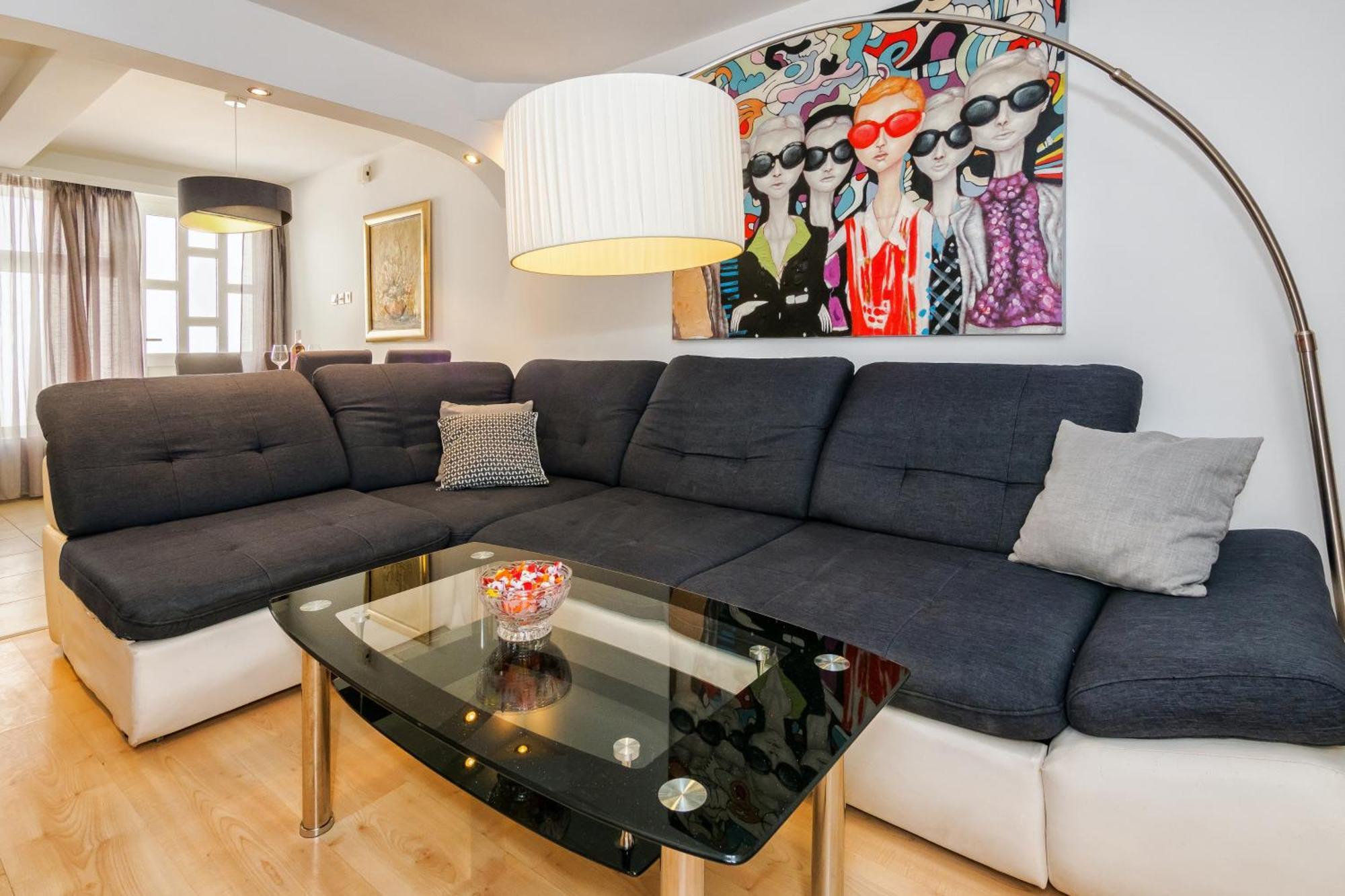 Relaxing 2Bd Apartment, Ground Floor - Walk To Old Town Split Ngoại thất bức ảnh